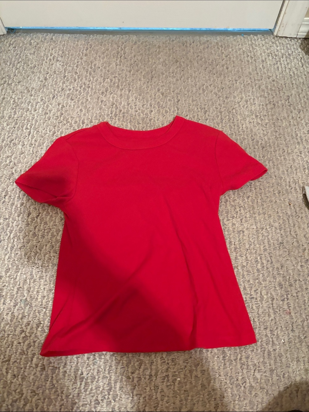 Old Navy Red Short-Sleeve Crewneck Tee